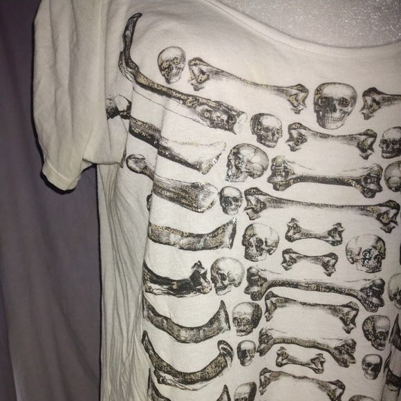 SOLD ON MECARI - Picture 1 of 5